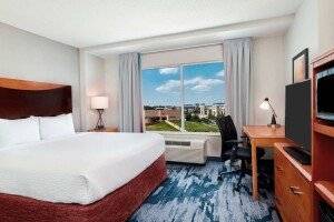 Fairfield Inn Suites Downtown picture