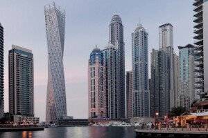 Dubai Marriott Harbour Hotel And Suites picture