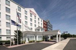 Hilton Garden Inn JFK - Newly Renovated picture