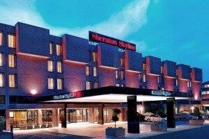 Sheraton Skyline Hotel London Heathrow picture