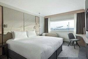 Hyatt Place London Heathrow Airport picture