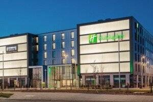 Holiday Inn London Heathrow - Bath Road by IHG picture