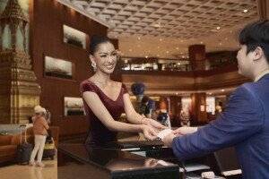 Royal Orchid Sheraton Riverside Hotel picture
