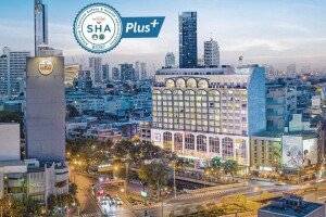 The Quarter Hualamphong by UHG picture