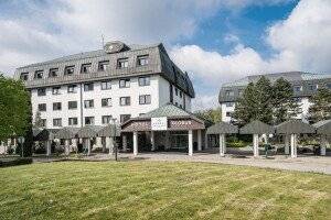 Hotel Globus picture