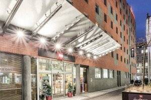 Ibis Praha Mala Strana picture