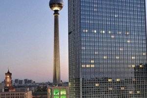 Park Inn by Radisson Alexanderplatz picture