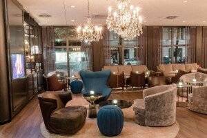 Motel One-Bellevue picture