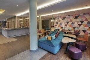 Hampton by Hilton City West picture