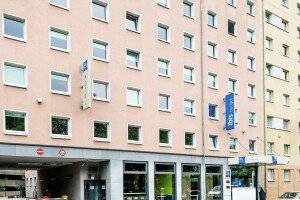 Ibis budget Potsdamer Platz picture