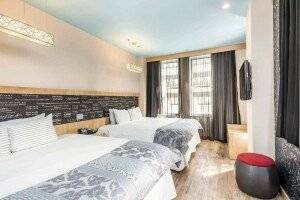 TRYP by Wyndham City Times Square - Midtown picture