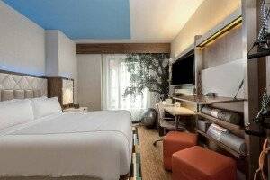 EVEN Hotel - Midtown East by IHG picture