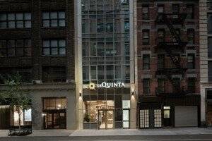 La Quinta by Wyndham Time Square South picture