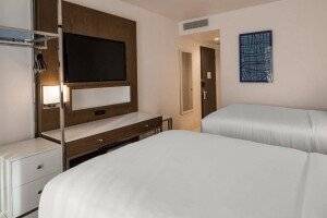 Best Western Premier Empire State Hotel picture