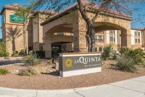 La Quinta by Wyndham Airport South picture