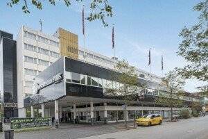 Best Western Plus Airport Hotel picture