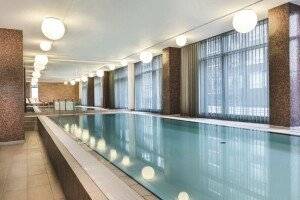 Adina Apartment Hotel picture