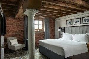 Manchester Marriott Victoria & Albert Hotel picture