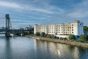 Hampton Inn & Suites-Harrison-Riverwalk picture