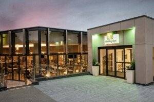 Holiday Inn London Gatwick - Worth by IHG picture