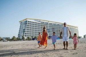 Centara Mirage Beach Resort picture