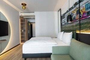 Vienna House Easy by Wyndham Potsdamer Platz picture