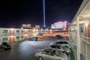 Studio 6 Suites, NV - Tropicana picture